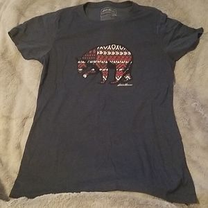 Eddie Bauer Size XL tshirt